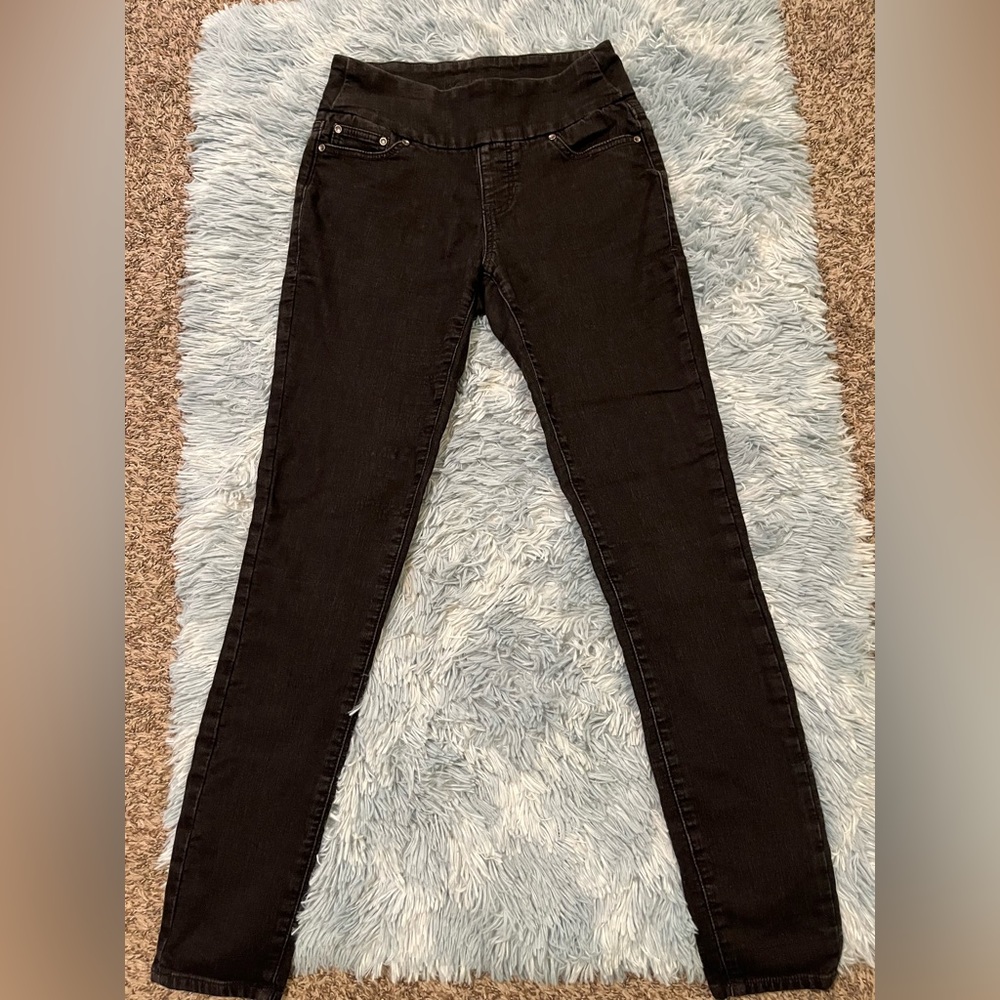 Women’s skinny jeans